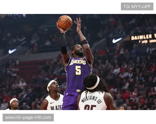 湖人团队在比赛终场前的策略执行无懈可击