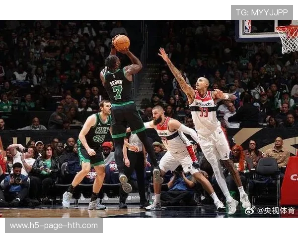 塔图姆单场轰下45分，凯尔特人进攻潮席卷全场